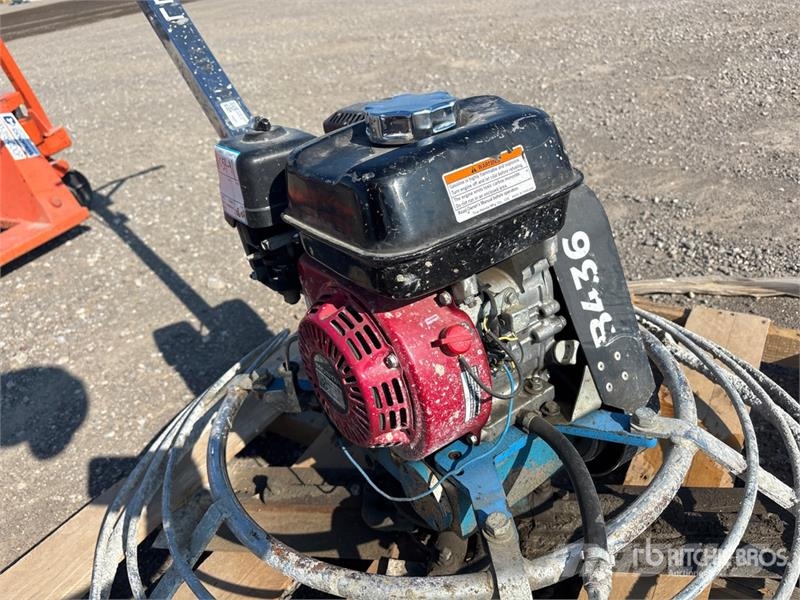 Bartell B436-1 Power Trowel (Inoperable) Gladilice za beton - hellikopteri