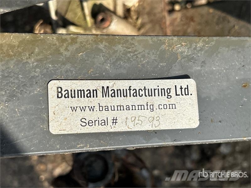  Bauman Salt Spreader Zand- en zoutstrooimachines
