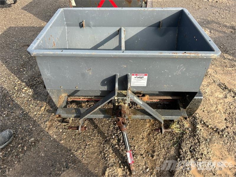  Bauman Salt Spreader Zand- en zoutstrooimachines