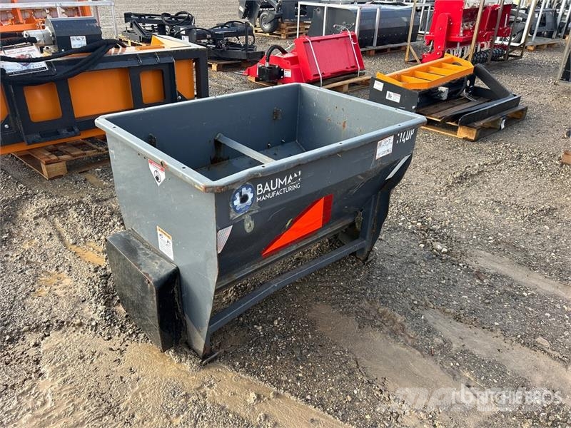  Bauman Salt Spreader Zand- en zoutstrooimachines