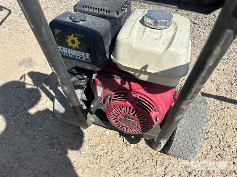 Be Profess B4013HCS Pressure Washer (Inoperable) Máquinas ligeiras de lavagem a pressão