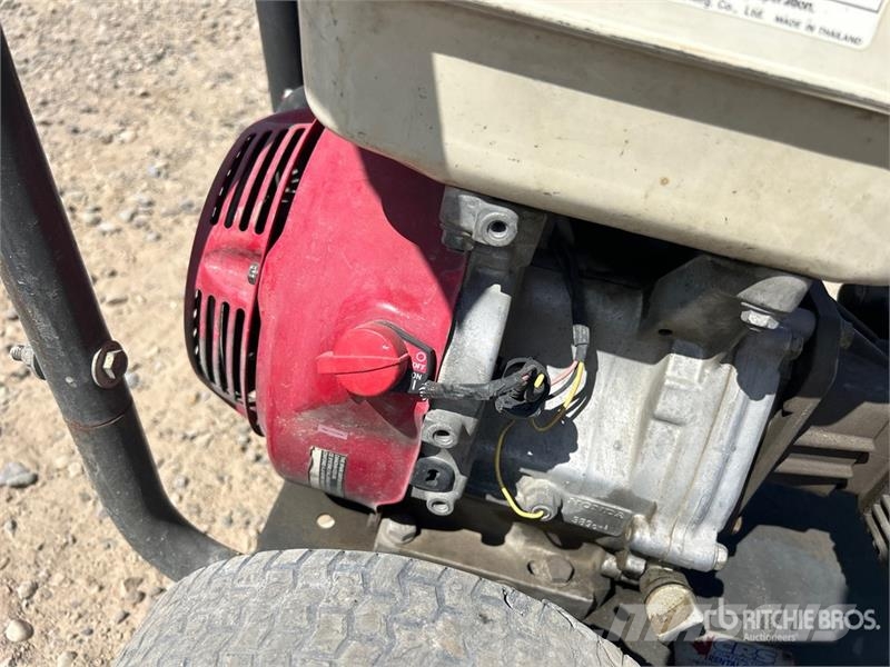 Be Profess B4013HCS Pressure Washer (Inoperable) Máquinas ligeiras de lavagem a pressão