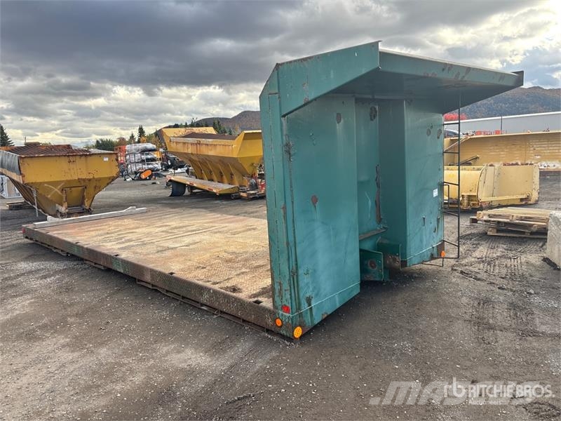  Beauroc 22 ft Truck Flatbed Body Фургони
