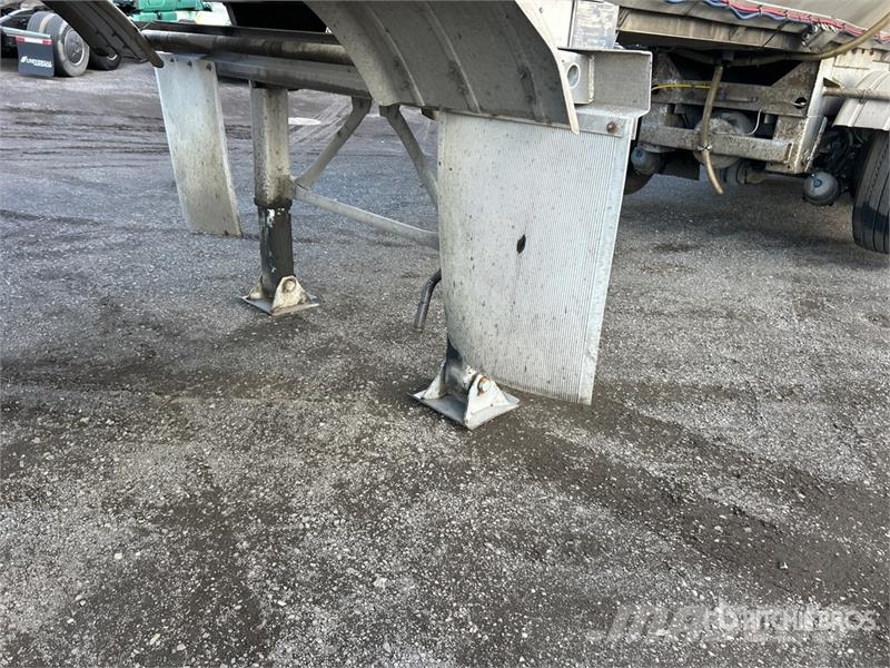 Bedard 46000 46000 L Quad/A Tanker Trailer Tanktrailere