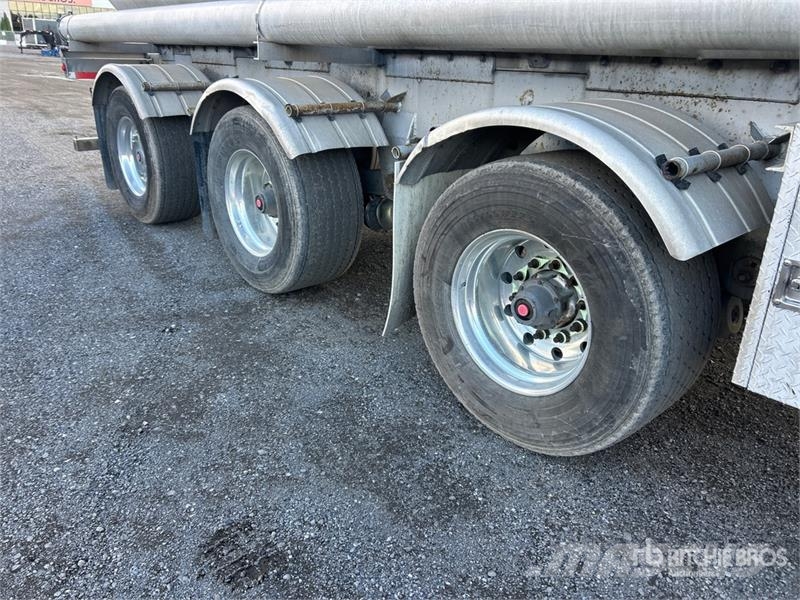 Bedard 46000 L Quad/A Tanker Trailer Tsisternhaagised