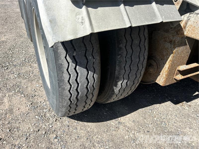 Bedard Quad/A Pneumatic Bulk Trailer Muut perävaunut