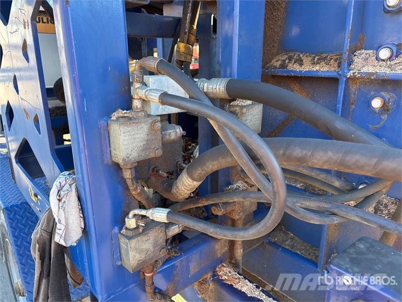 Bells Serie 8000 Off-Road Portable T/A Firewood Pr Medžių skaldymo, pjovimo ir lupimo įrengimai