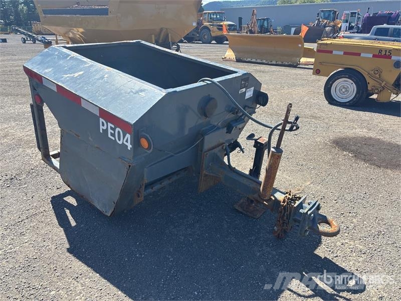 Benco 50B S/A Salt Spreader Zand- en zoutstrooimachines