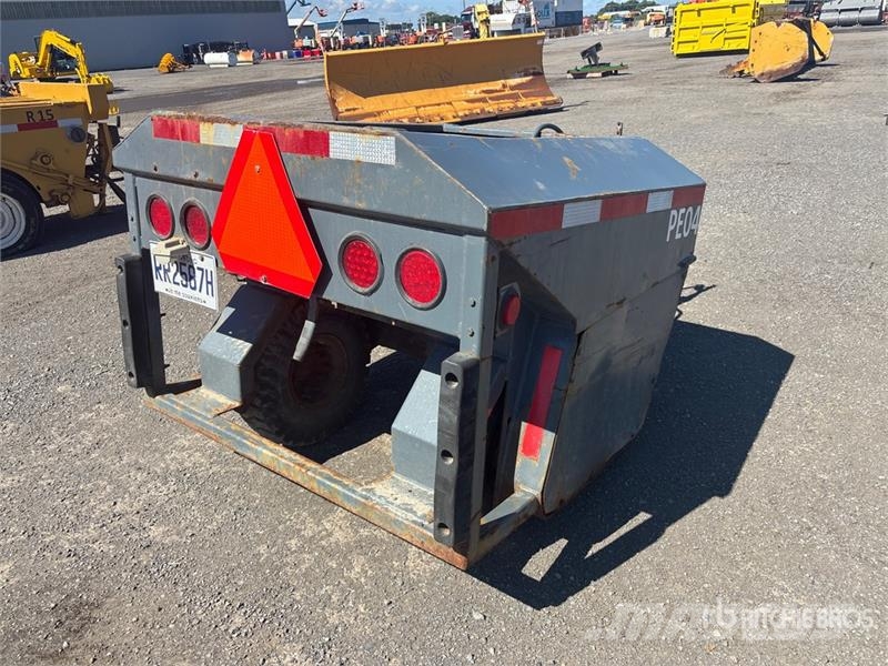 Benco 50B S/A Salt Spreader Zand- en zoutstrooimachines