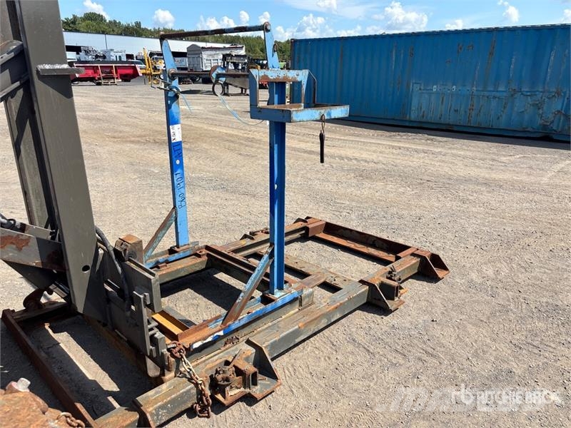 Benco TT-125 2500 lb Truck Mounted Forklift رافعات شوكية مثبتة على شاحنات