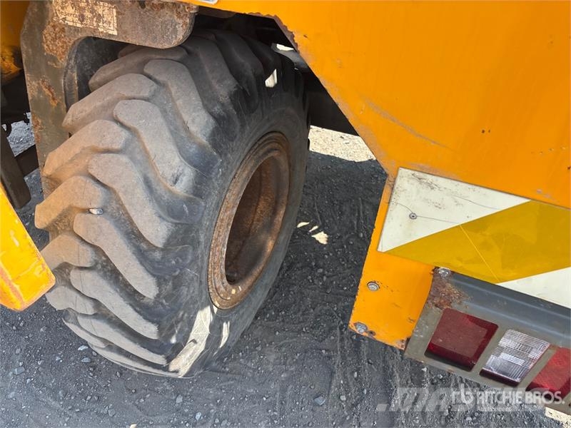 Benco TT-125 2500 lb Truck Mounted Forklift رافعات شوكية مثبتة على شاحنات