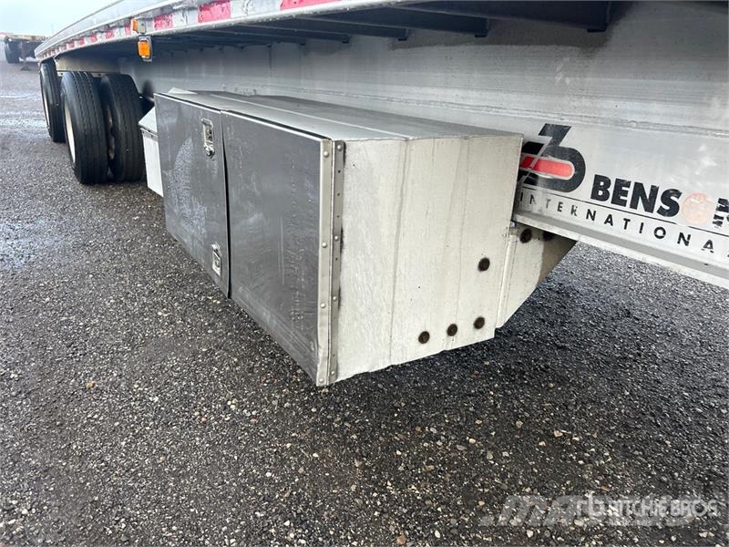 Benson 48 ft T/A Spread Axle Flatbed Trailer Flatbed/Dropside trailers