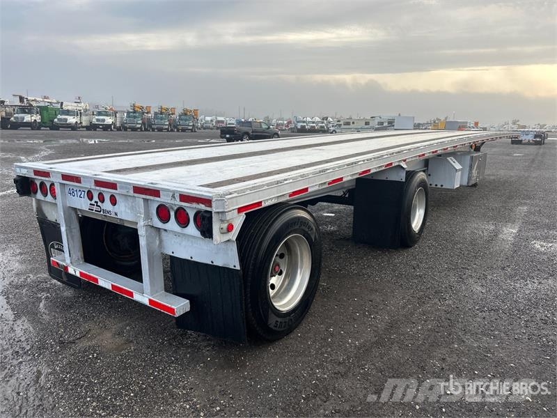 Benson 48 ft T/A Spread Axle Flatbed Trailer Flatbed/Dropside trailers