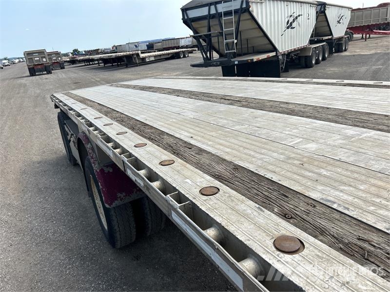 Benson 48 ft T/A Spread Axle Flatbed Trailer 自卸半挂车