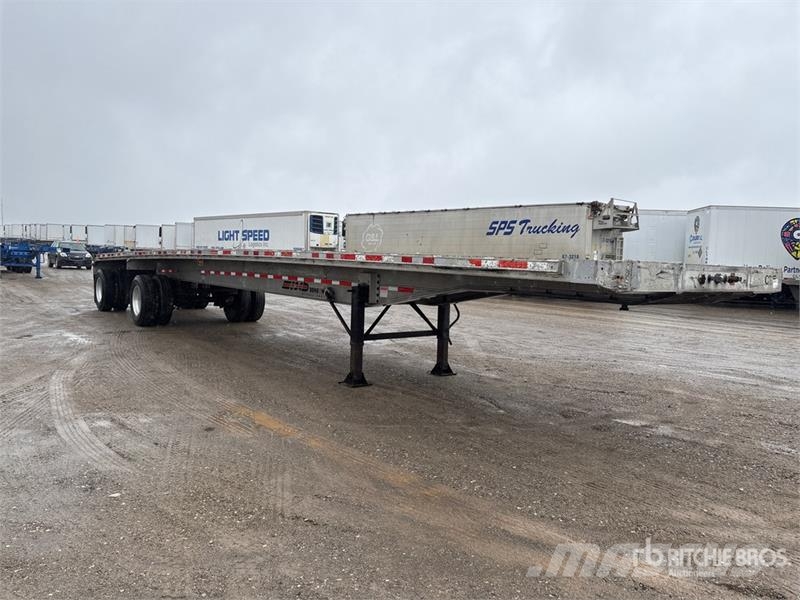 Benson 48 ft T/A Spread Axle Flatbed Trailer Lavaperävaunut