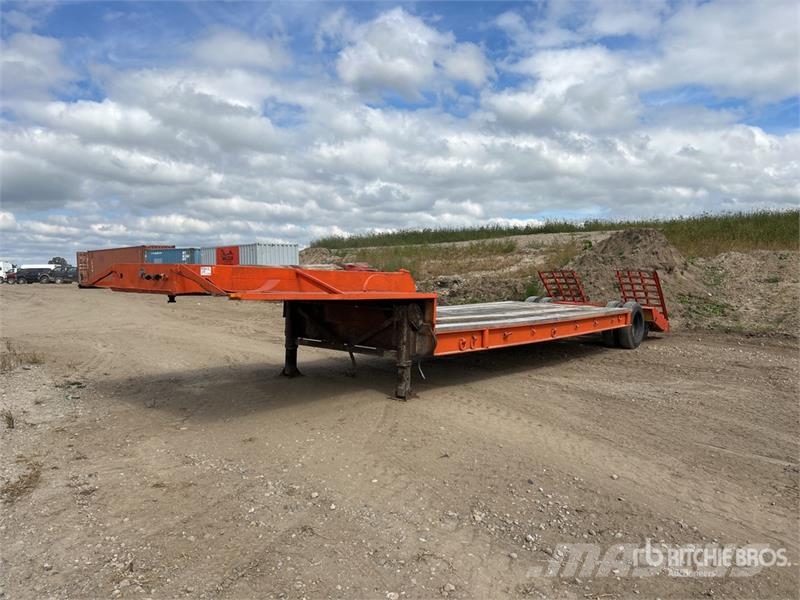  Bett BBT S/A Lowboy Trailer Низкорамные прицепы