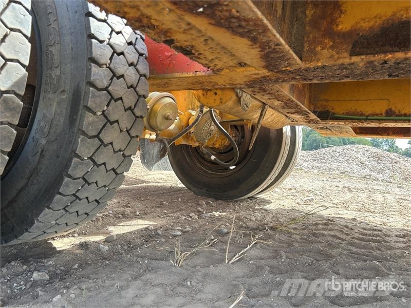  Bett BBT S/A Lowboy Trailer Низкорамные прицепы