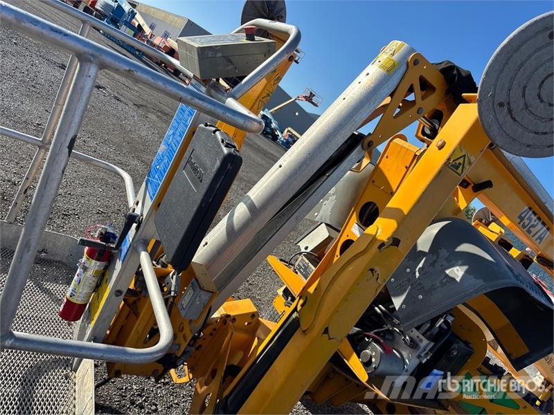 Bil-Jax 4527A Electric Towable Lift Piattaforme aeree su rimorchio