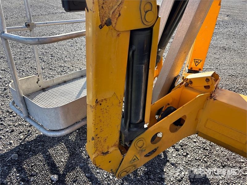 Bil-Jax 4527A Electric Towable Lift Piattaforme aeree su rimorchio