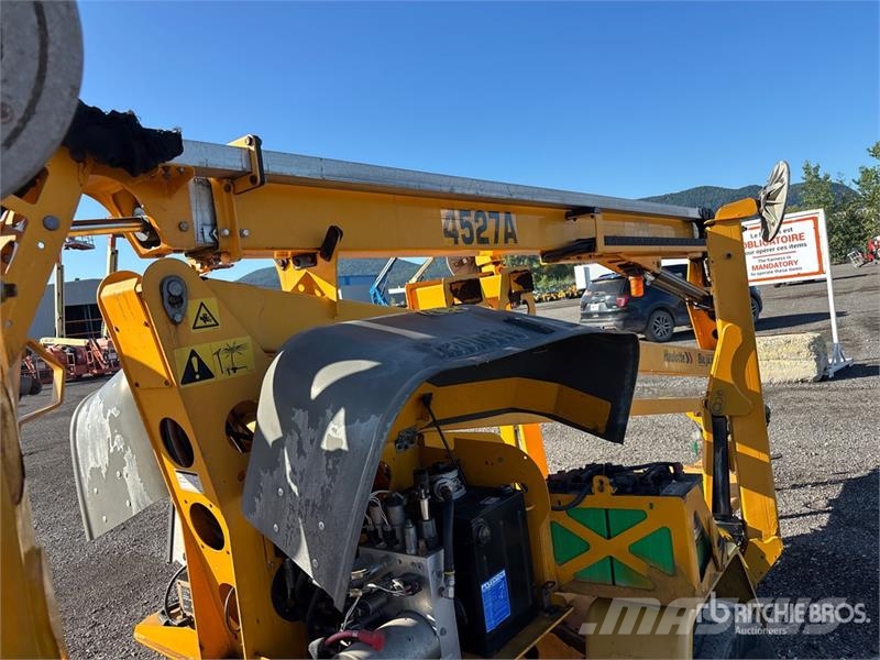 Bil-Jax 4527A Electric Towable Lift Piattaforme aeree su rimorchio