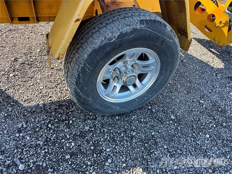 Bil-Jax 4527A Electric Towable Lift Piattaforme aeree su rimorchio