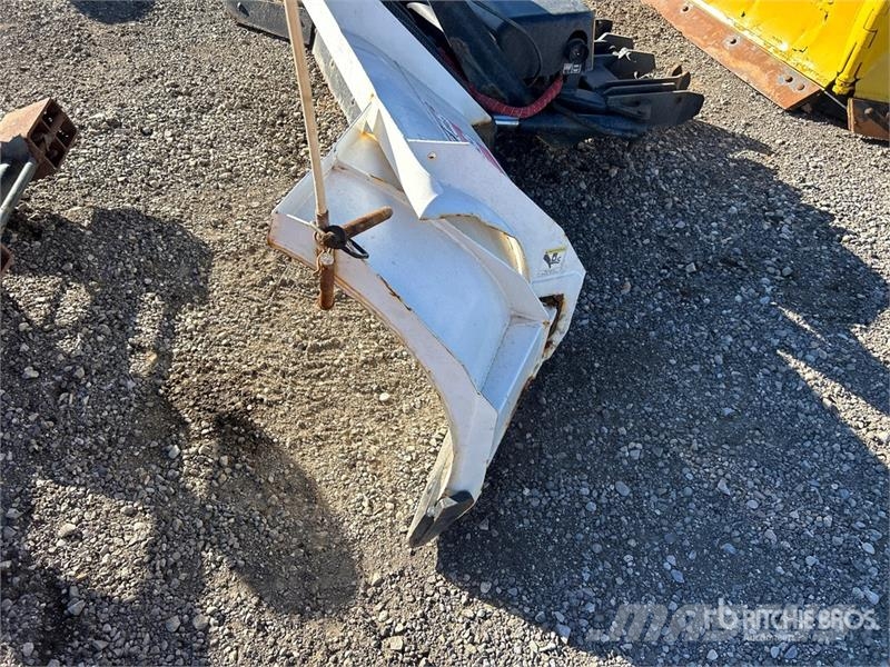 Blizzard 8 ft 2 Way Snow Plow - Fits Truck Schneeschilde und -pflüge