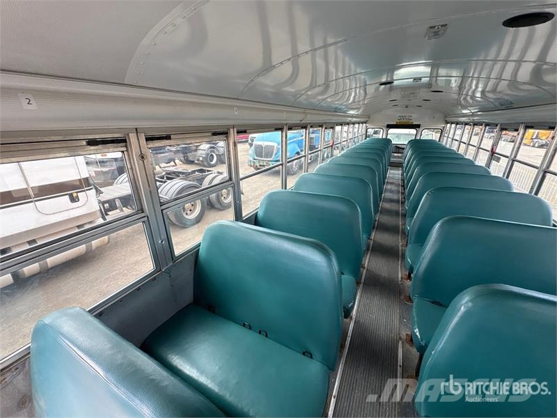 Blue Bird 4x2 72-Seat School Bus Mini buses