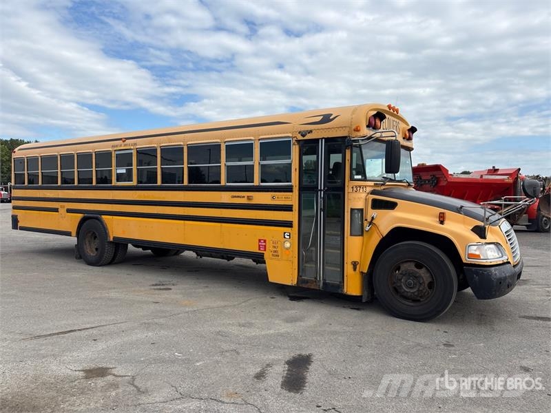 Blue Bird 4x2 72-Seat School Bus Mini buses