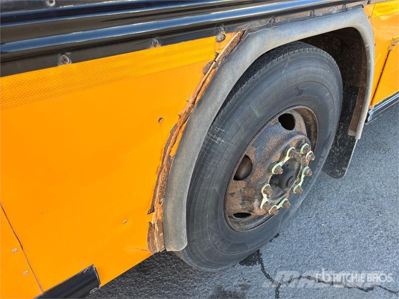 Blue Bird 4x2 72-Seat School Bus Mini autobusi