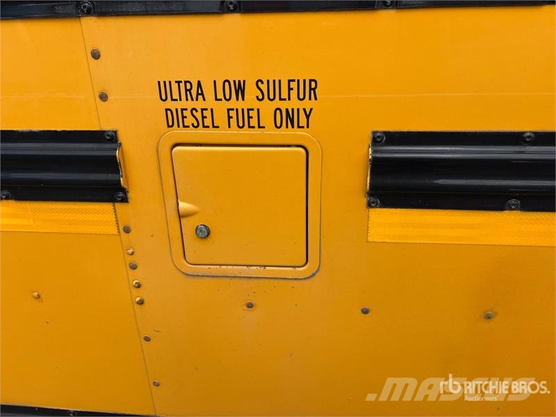 Blue Bird 4x2 72-Seat School Bus Mini buses