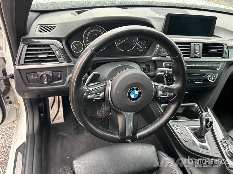 BMW 328i Automobile (Inoperable) Auto