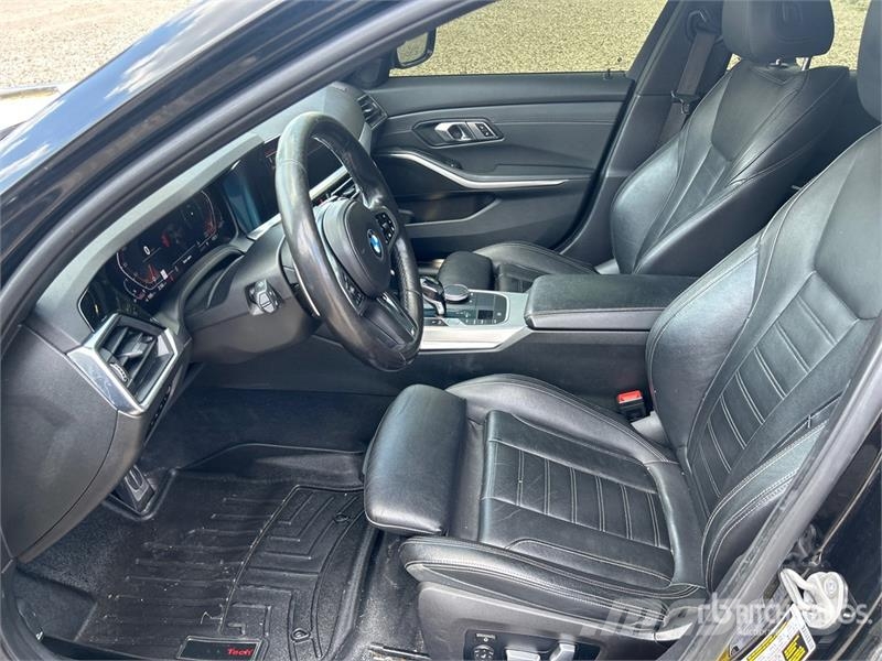 BMW 330i AWD Automobile Cars