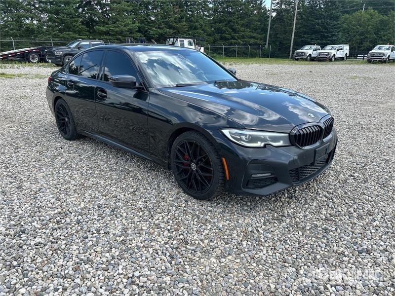 BMW 330i AWD Automobile Cars
