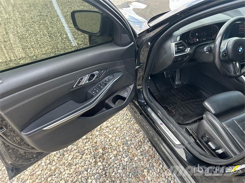 BMW 330i AWD Automobile Cars