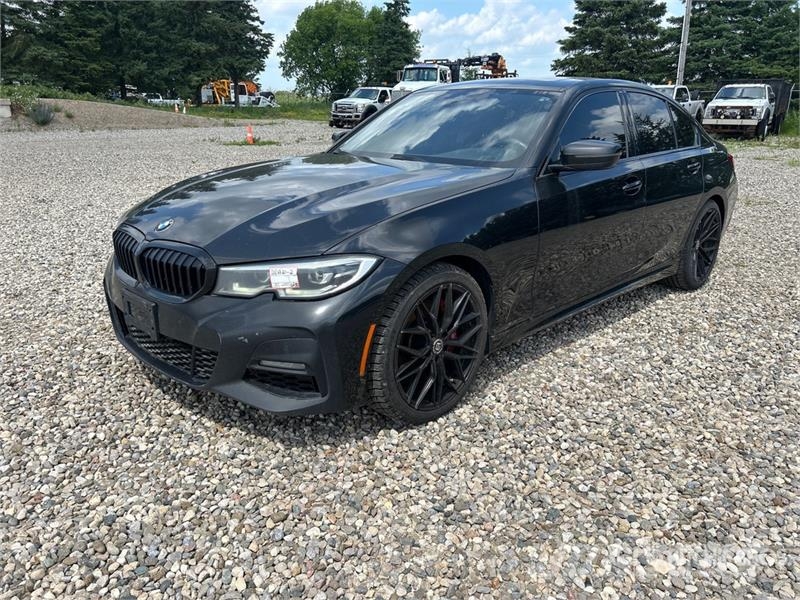 BMW 330i AWD Automobile Cars