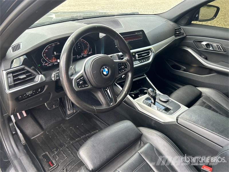 BMW 330i AWD Automobile Cars
