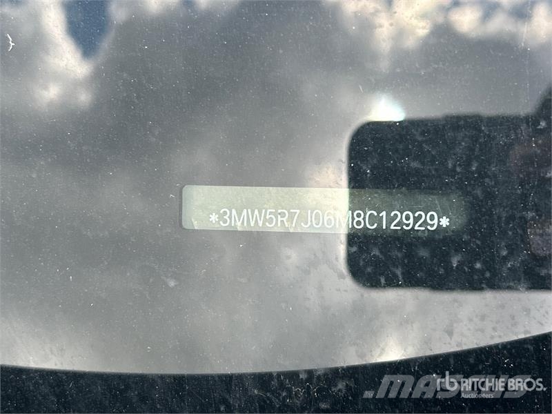 BMW 330i AWD Automobile Cars