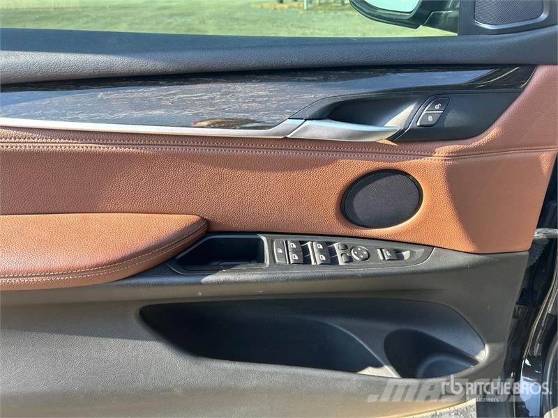 BMW X5 Auto's