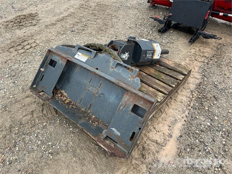 Bobcat 30-C Skid Steer Auger Vrtací stroje