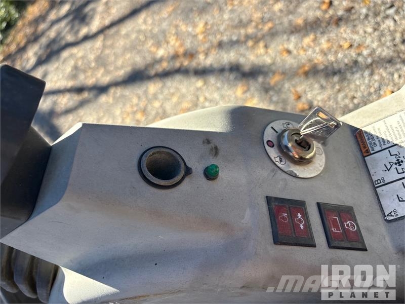 Bobcat 324 حفارات صغيرة أقل من 7 طن (حفارات صغيرة)