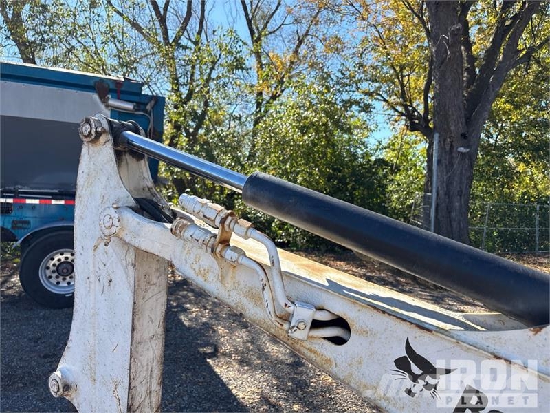 Bobcat 324 حفارات صغيرة أقل من 7 طن (حفارات صغيرة)
