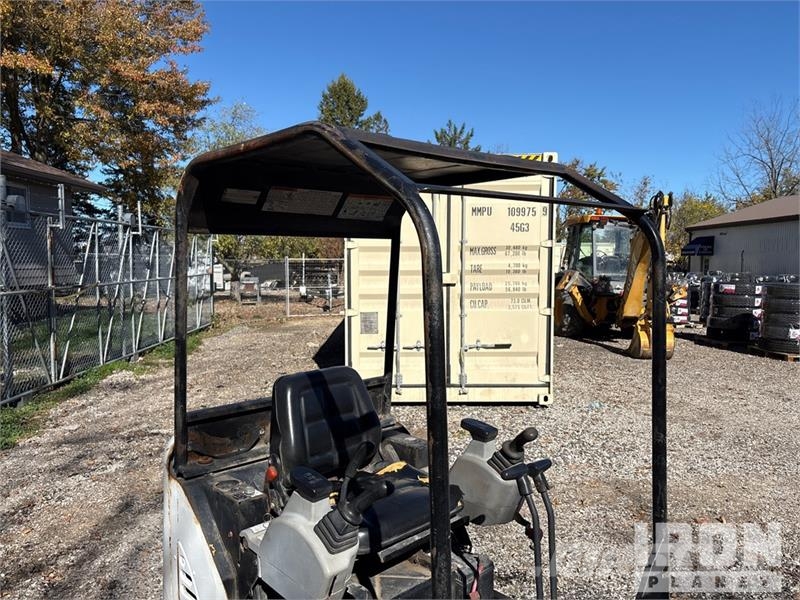Bobcat 324 حفارات صغيرة أقل من 7 طن (حفارات صغيرة)