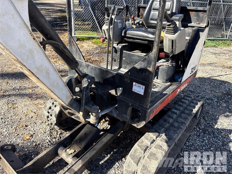 Bobcat 324 حفارات صغيرة أقل من 7 طن (حفارات صغيرة)
