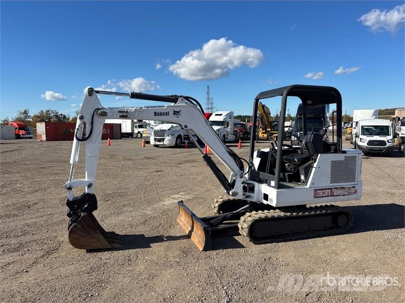 Bobcat 331 Mini bageri < 7t