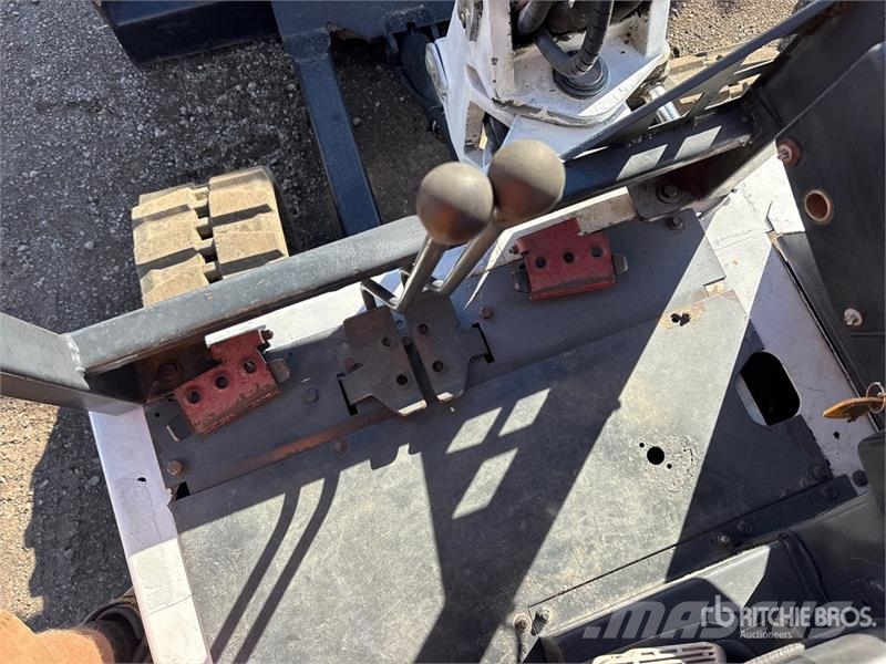 Bobcat 331 Mini bageri < 7t
