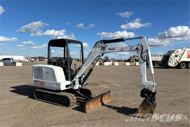 Bobcat 331 Mini bageri < 7t
