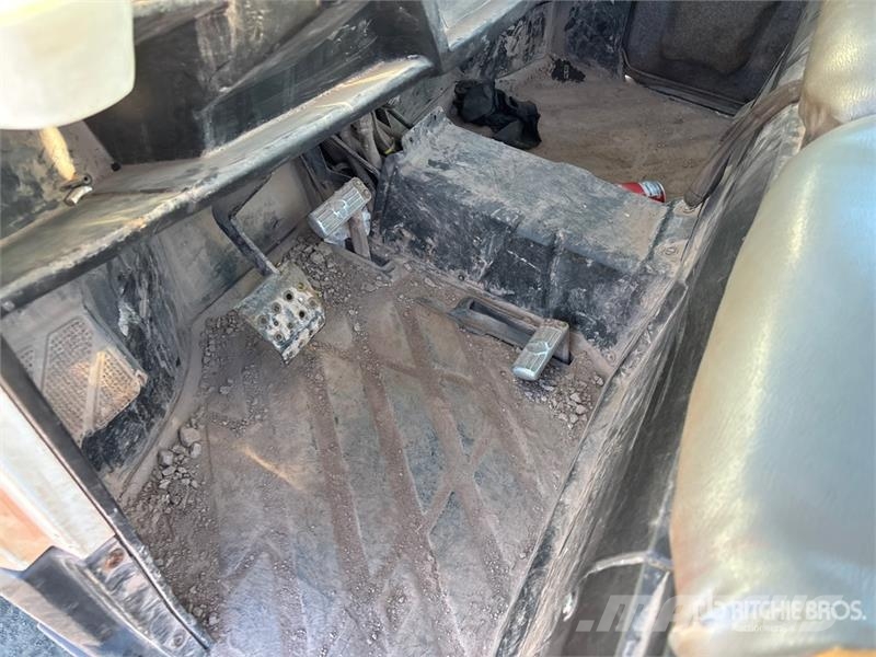 Bobcat 3600 4x4 Side By Side (Inoperable) Samochody osobowe