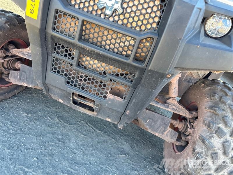 Bobcat 3600 4x4 Side By Side (Inoperable) Samochody osobowe