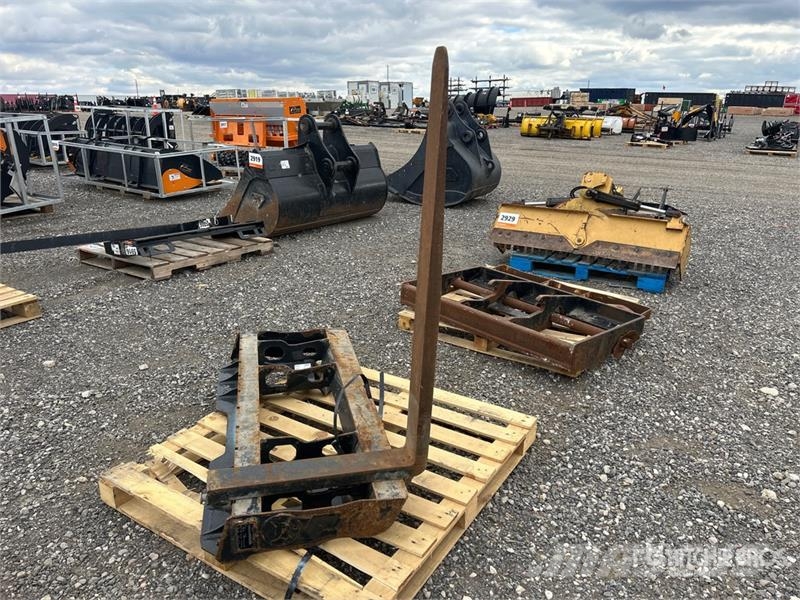 Bobcat 47 in Skid Steer Forks Fourche