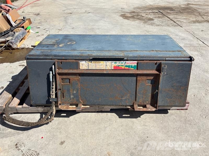 Bobcat 72 Sweeper 72 in Skid Steer Sweeper فرش
